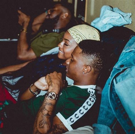 who is wizkid dating 2020